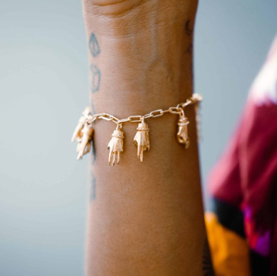 bracelet mudra doré